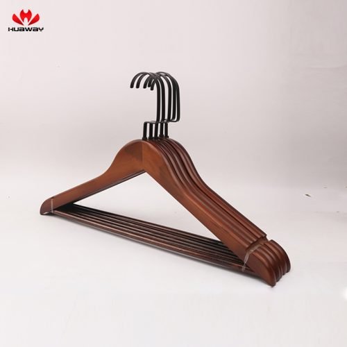 6 Modern Wooden Suit Hanger